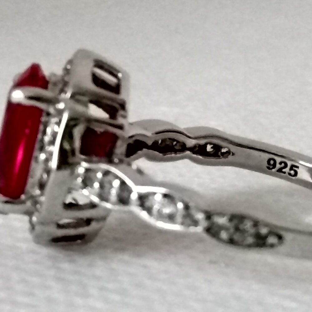 Beautifully Ruby Ring! - image 7